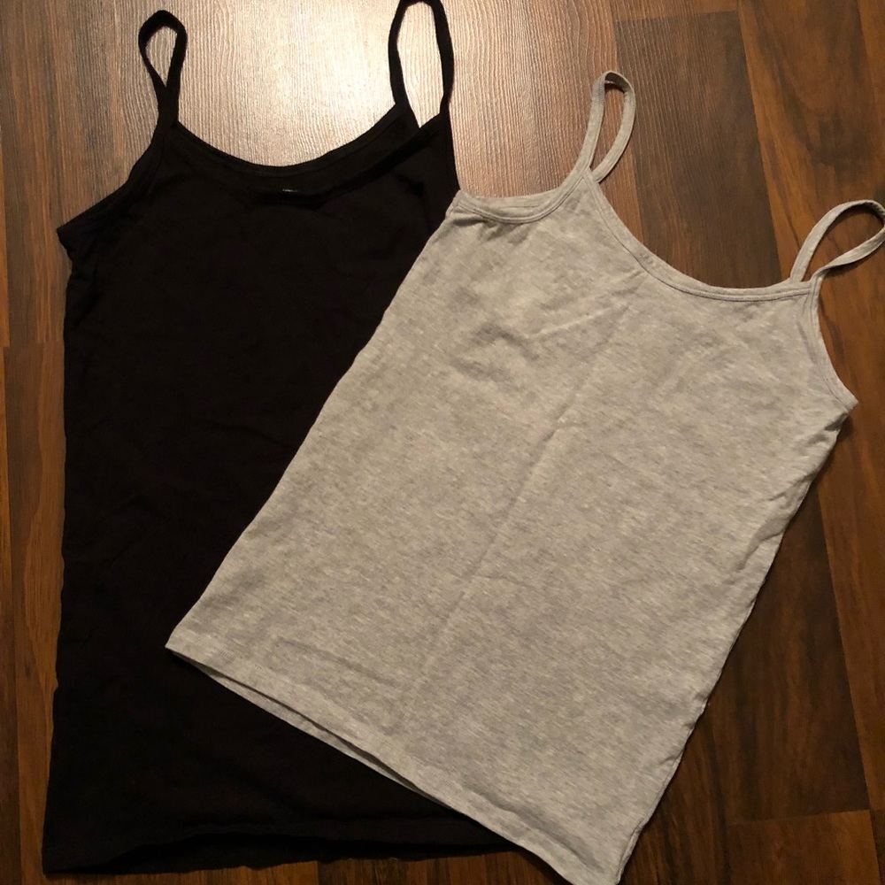 2 Tank tops.